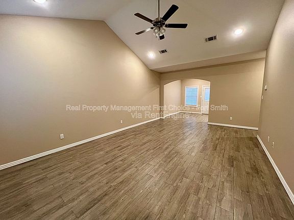 2nd image of 6803 Maribette Rd