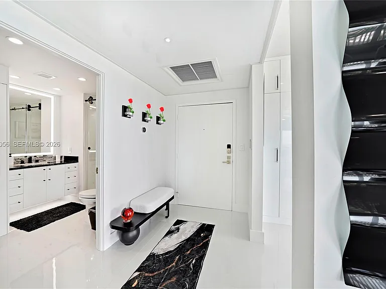 4020 Galt Ocean Dr #1801 — Photo 3