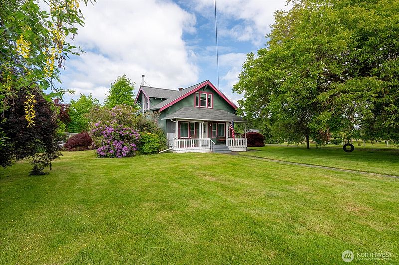 3rd image of 5753 Lawrence Road