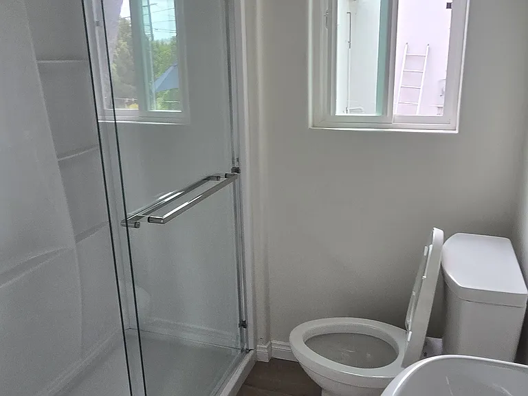 6943 Mohawk St — Photo 11