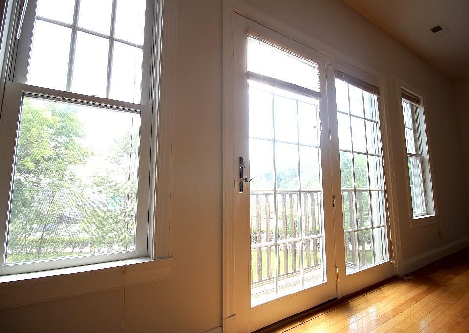 2nd image of 19 Hall Ave #3S