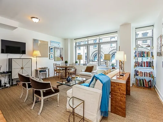 Rented by Sotheby's International Realty | media 21