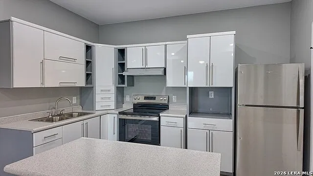 416 J R Rodriguez Cir #7 — Photo 14