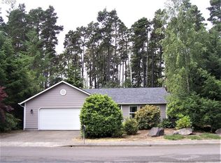 2255 Upas Pl, Florence, OR