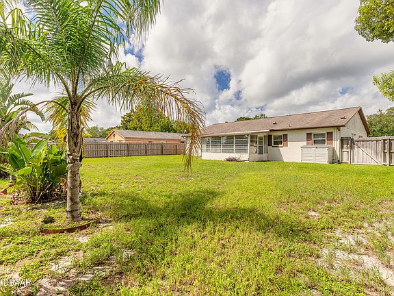 2nd image of 1118 Kane Dr