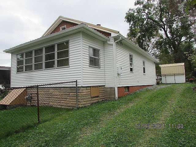 1st image of 24 Amarillo St