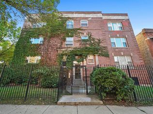 541 E 62nd St APT 202, Chicago, IL 60637
