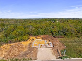 25198 W 141st Ter, Olathe, KS 66061