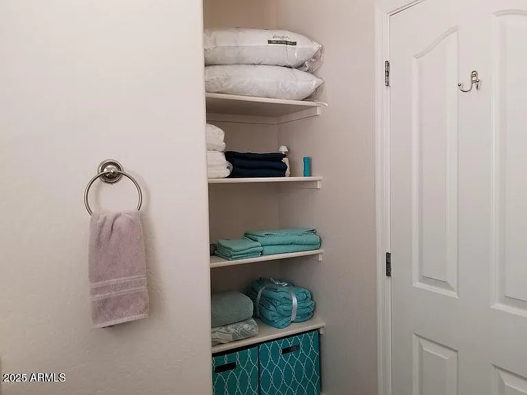 40250 W Green Ct — Photo 25