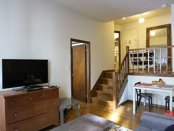 4th image of 117 W 92nd St #4R