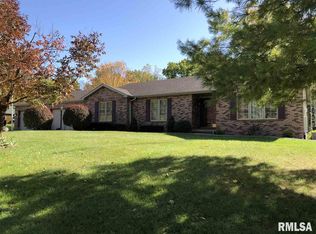 8420 Old Jacksonville Rd, Pleasant Plains, IL 62677