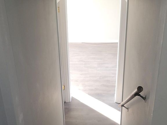 3rd image of 11073 Margatehall Dr