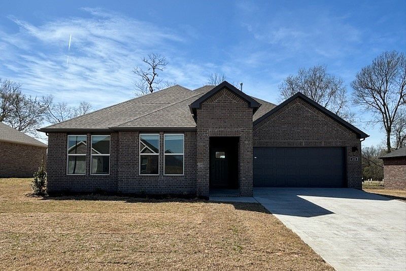 1st image of 192 N Yona Ln
