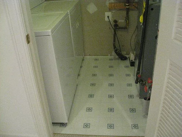 115 Elmira Ln — Photo 11