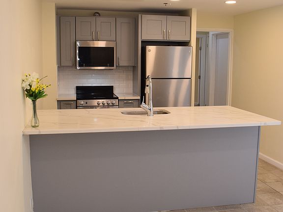 3rd image of 454 W 145th St #1