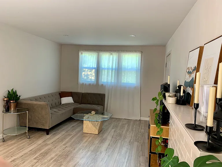 Living / entrance