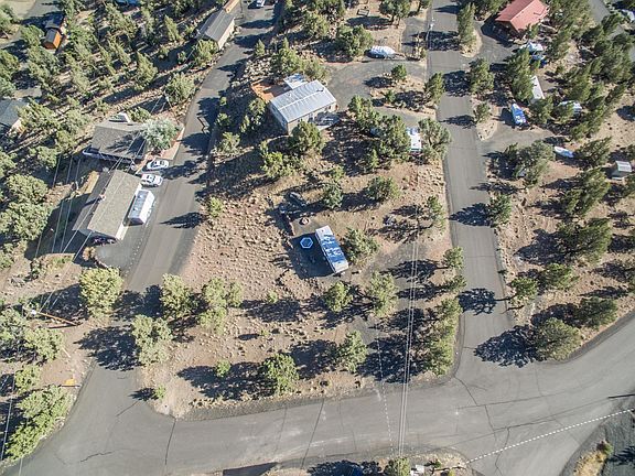 2nd image of 18030 SE Jasper Knolls Dr