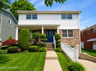 44 Duncan St, Staten Island, NY 10304