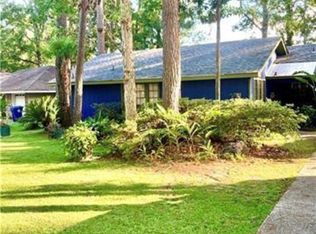274 Oakwood Dr, Mandeville, LA 70448