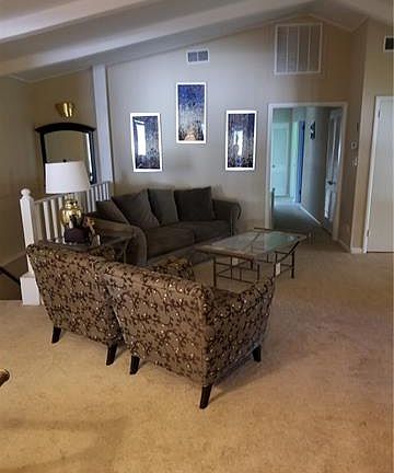 4th image of 210 Walton Road