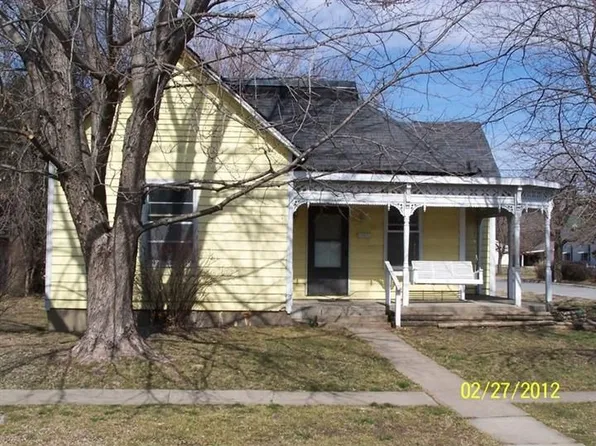 529 E Allison St, Nevada, MO 64772
