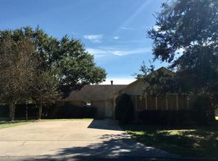 472 Plantation Rd, Opelousas, LA 70570