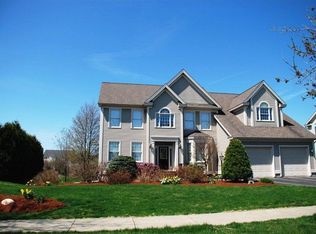 169 Four Sisters Rd, South Burlington, VT 05403