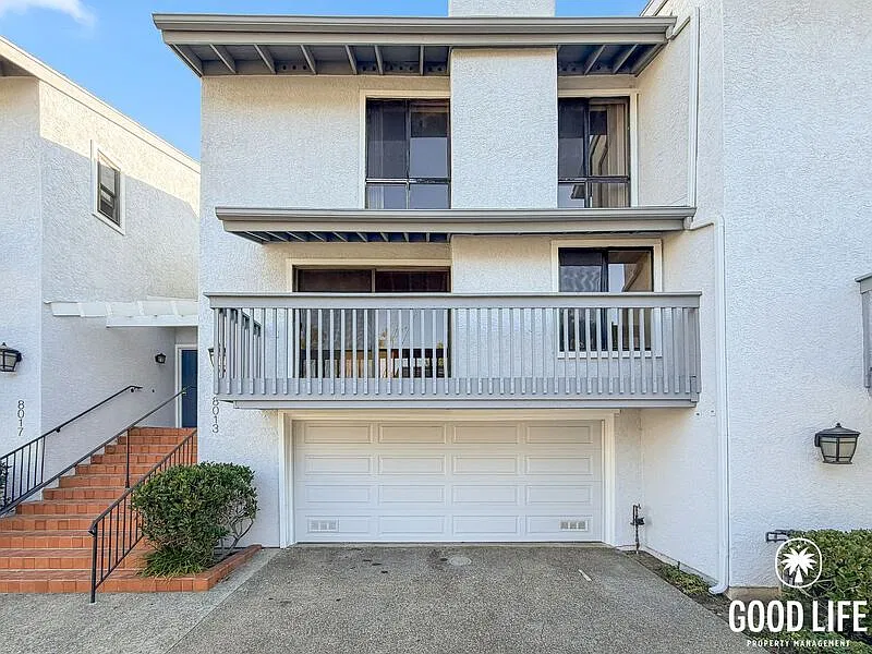 3 bed, 2.5 bath, 1450 sqft, $4,600 — Photo 1