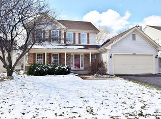 1513 Patricia Ln, St Charles, IL