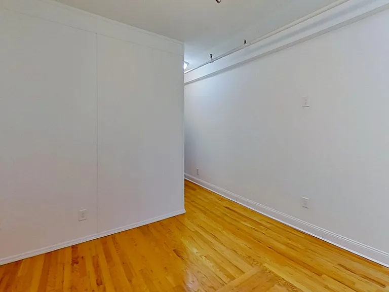 245 W 51st St #408 — Photo 7