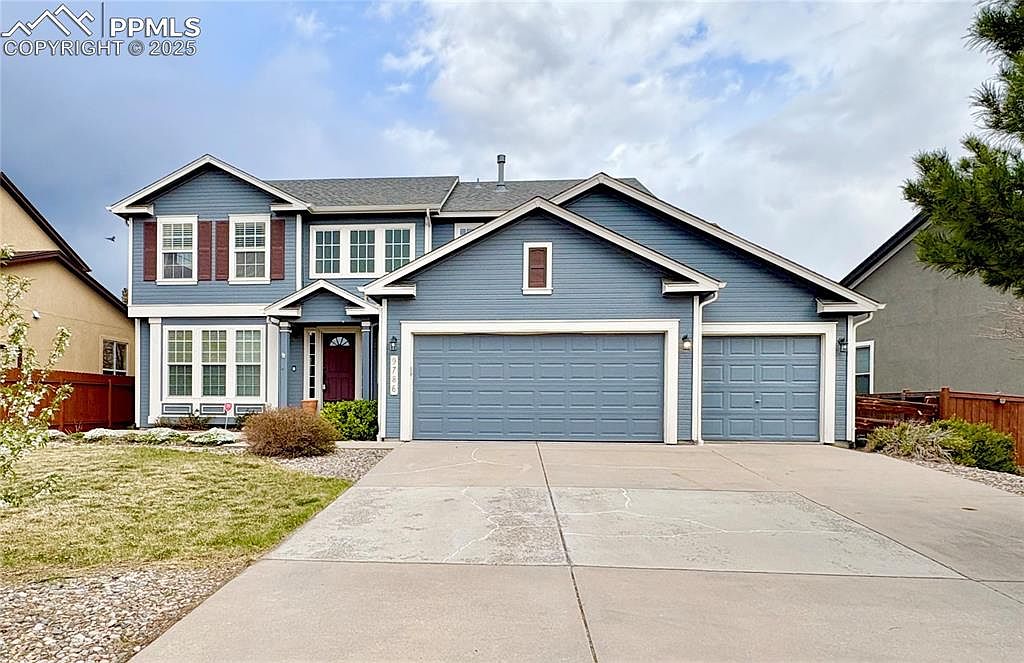 9786 Kings Canyon Dr