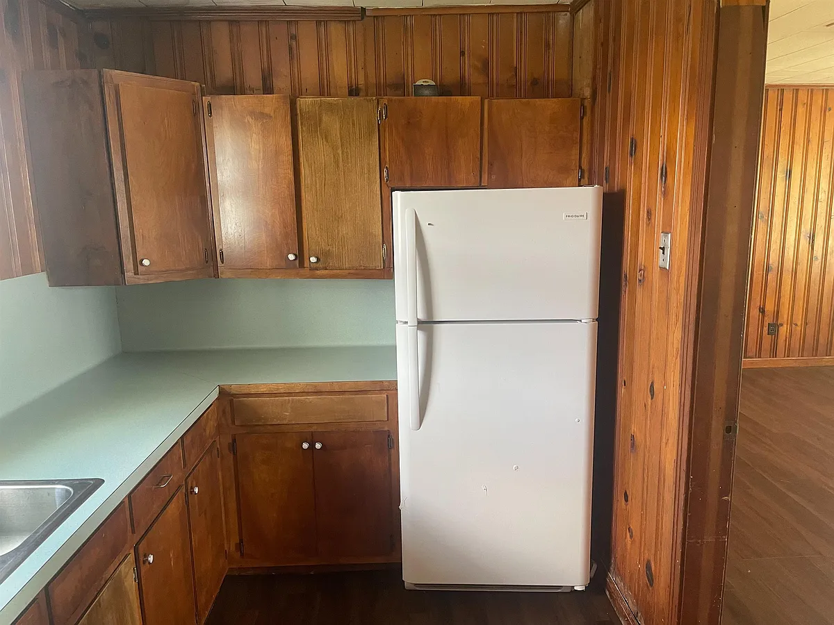 Building Photo - 1306 Continental Blvd #1