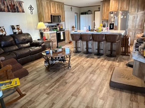 4th image of 119 Bluebird Dr