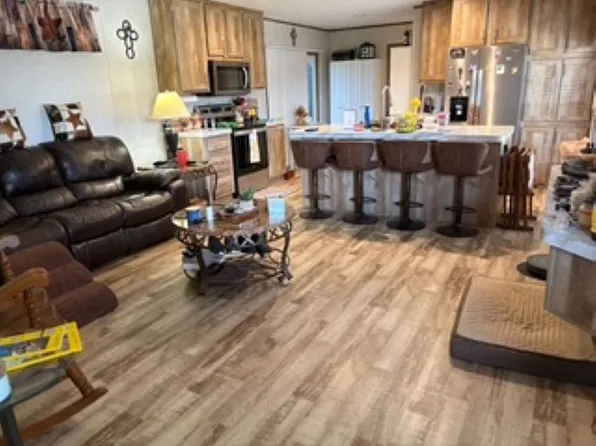 119 Bluebird Dr, Whitney, TX 76692