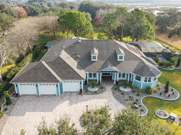 1568 Black Lake Dr, The Villages, FL 32162