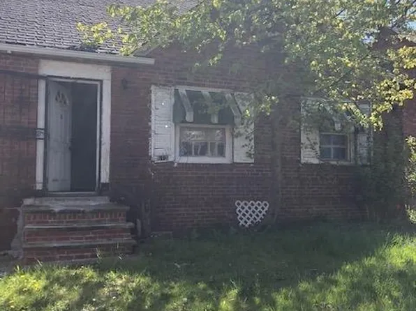 613 E 118th St, Cleveland, OH 44108