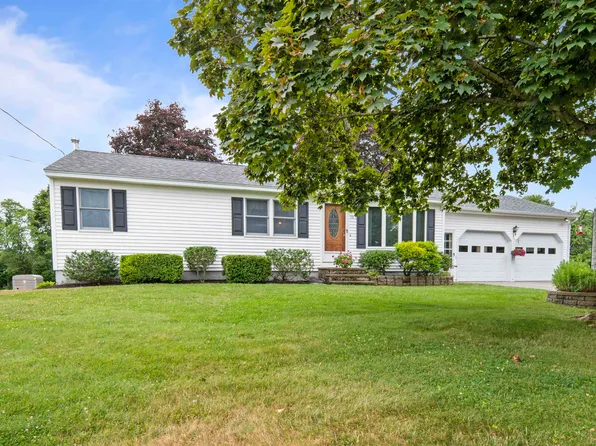 95 Gendron Drive, Wells, ME 04090