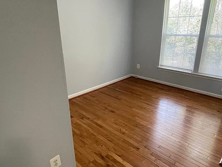 23065 Potomac Hill Sq — Photo 11