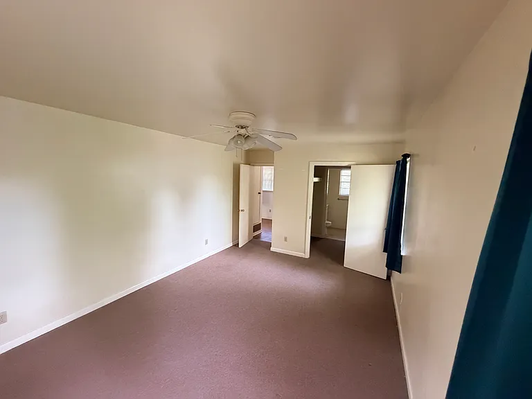 923 Linden St #923 — Photo 5