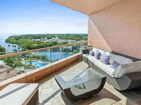 60 Edgewater Dr APT 9D, Coral Gables, FL 33133