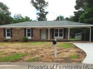 7212 Ainsley St, Fayetteville, NC 28314