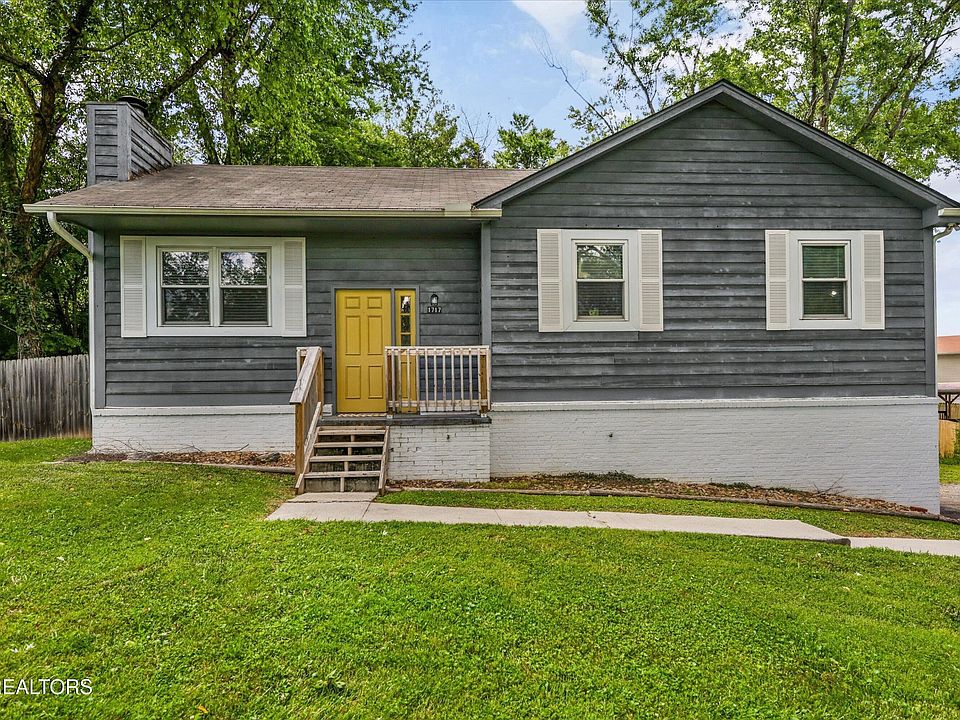 1st image of 1717 Penwood Dr