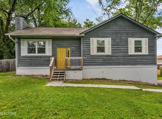1717 Penwood Dr, Knoxville, TN 37922