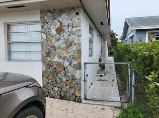 7418 SW 21st St #R, Miami, FL 33155