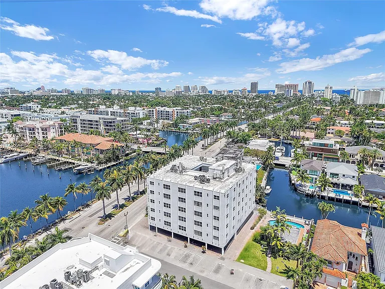 1770 E Las Olas Blvd #505 — Photo 43