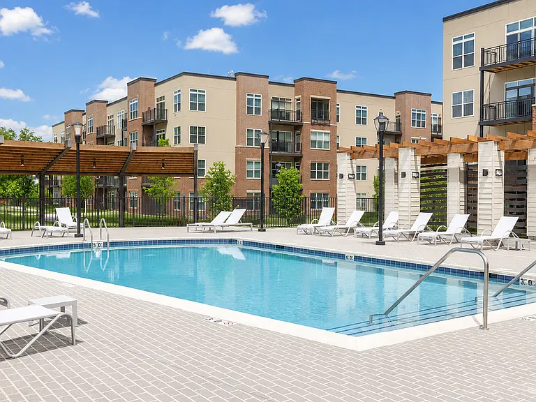 The Residences at Hamilton Lakes — Photo 16