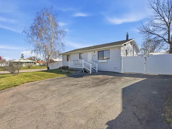 1001 5th St W, Polson, MT 59860