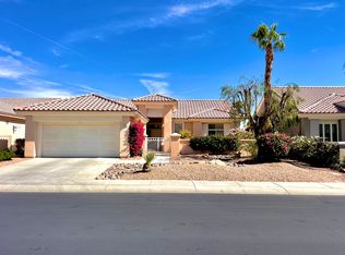 37232 Pineknoll Ave, Palm Desert, CA 92211