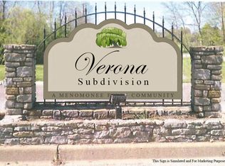 W185N8530 Lawrence Ave, Menomonee Falls, WI 53051