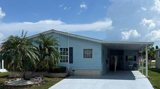 1st image of 111 Alamanda Ln